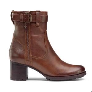 Trask Madison Tan Wateproof Italian Calfskin